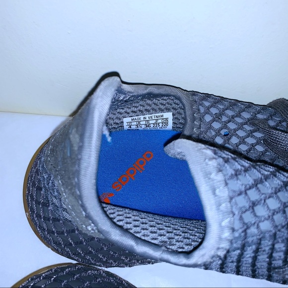 Adidas Deerupt Runner Gray Mesh Detail Sneakers - Picture 2 of 7